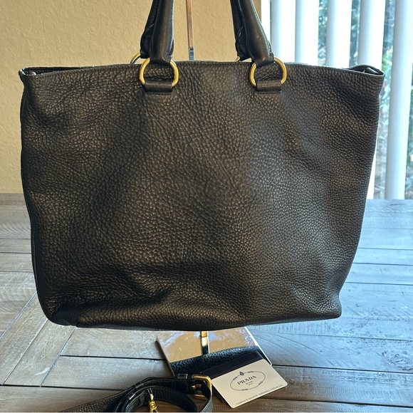 🔥SALE 🔥💎GUARANTEED AUTHENTIC PRADA Vitello Phenix Shopping Tote/MINT CONDITION 💎 - Picture 2 of 16